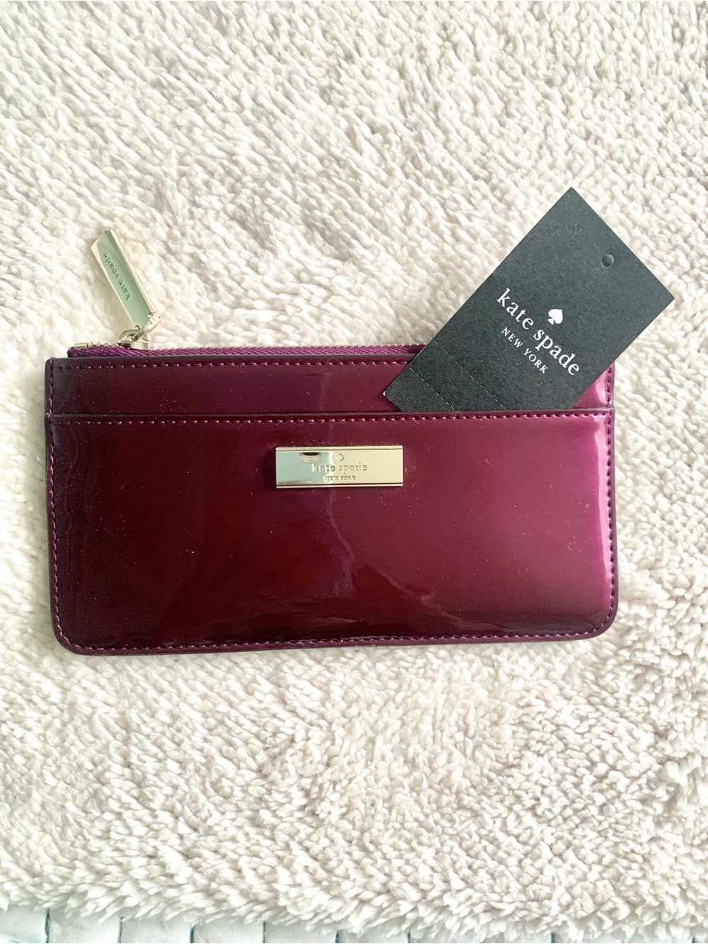 KATE SPADE WALLET PATENT LEATHER RASPBERRY